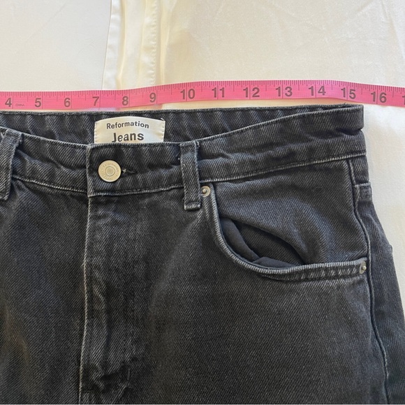 Reformation Wilder High Rise Wide Leg Jeans Seattle Wash Black- Size 30 - Picture 7 of 9
